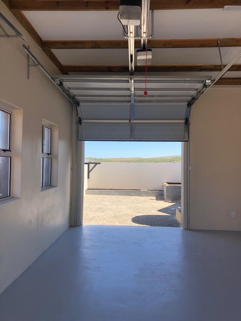 To Let 3 Bedroom Property for Rent in Nautilus Bay Western Cape